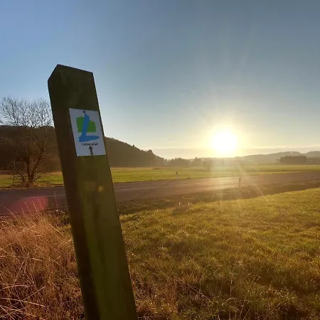 Backesgarten Für 22 Personen Сasa de vacaciones *