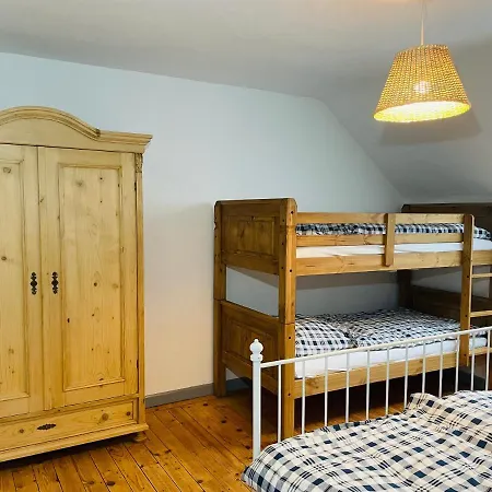 Backesgarten Fuer 22 Personen * Neichen