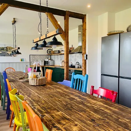 Сasa de vacaciones Backesgarten Für 22 Personen Neichen