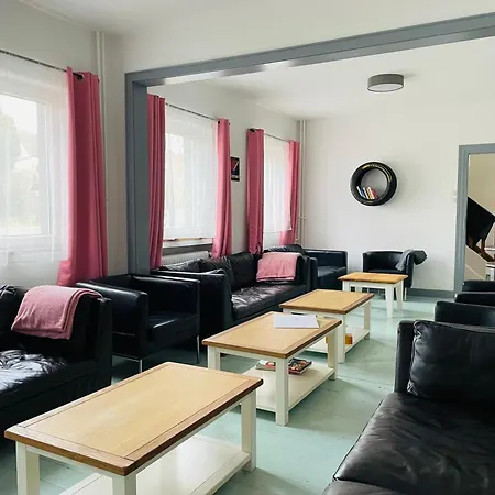 Backesgarten Fuer 22 Personen Vakantiehuis