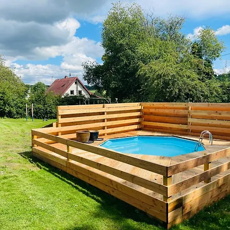 Backesgarten Für 22 Personen Сasa de vacaciones *