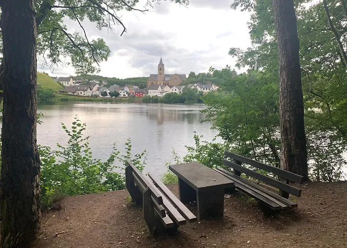 Prázdninový dům Backesgarten Fuer 22 Personen Neichen