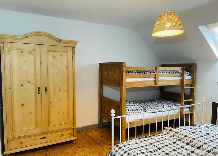 Backesgarten Fuer 22 Personen * Neichen